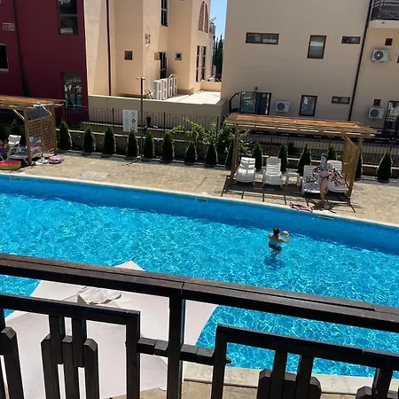 Panorama Bay Sp Apartments-st Vlas شقة *
